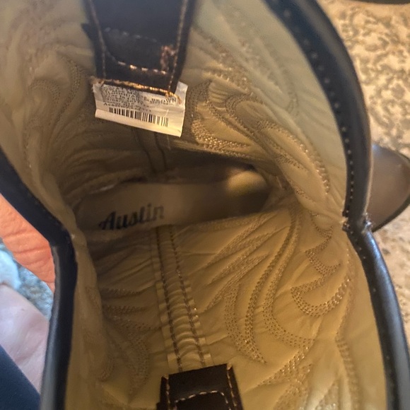 Austin boots size 2 - Picture 5 of 6